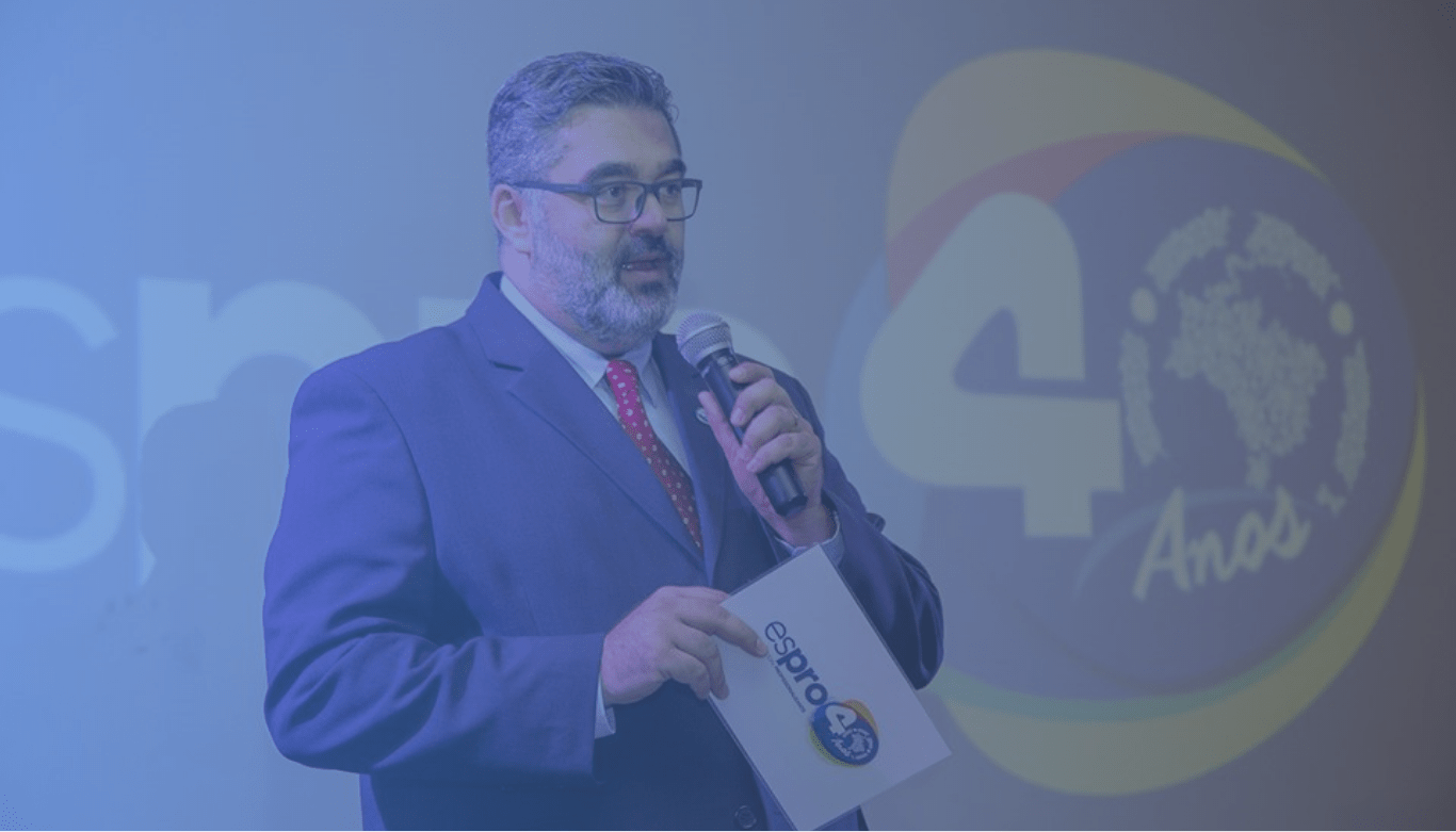 Espro Goiânia homenageia aprendizes que se destacaram no trimestre